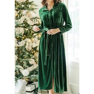 Red Dress Boutique Emerald Green Velvet Midi Button Up Shirt Dress Size XS NWT